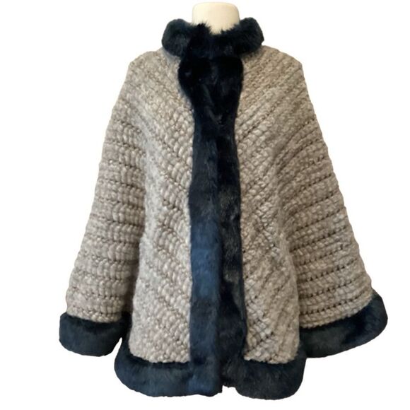 MARIA SOLE Made in Italy Sz S/M Alpaca Wool Blend Poncho Faux Fur Tan Blue - Picture 5 of 11